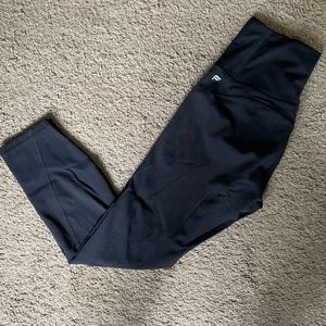 Women’s fabletics crop leggings